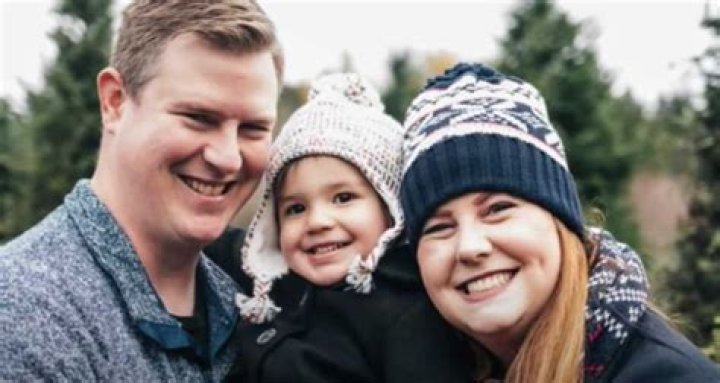 Who Are Jordan Bowers And Andrew Carlson: Oakley Carlson Parents