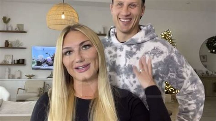 
Who Is Brooke Lehman Or Elehman On TikTok? Fans Believe She Is Pregnant With Husband Coby 