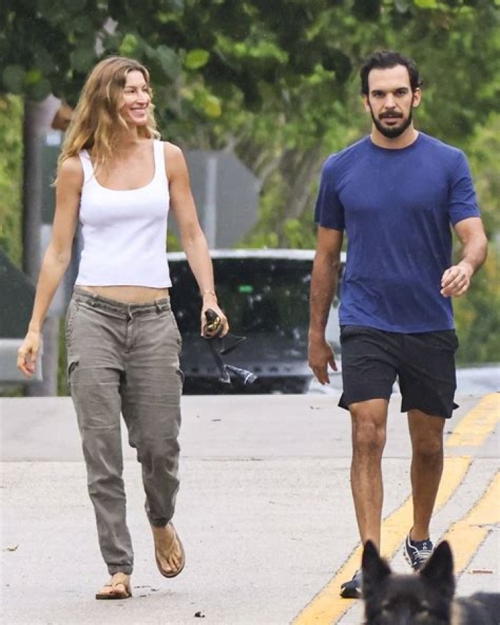 Who Is Gisele Bündchen? Meet The Brazilian Hottie In Love With Tom Brady!