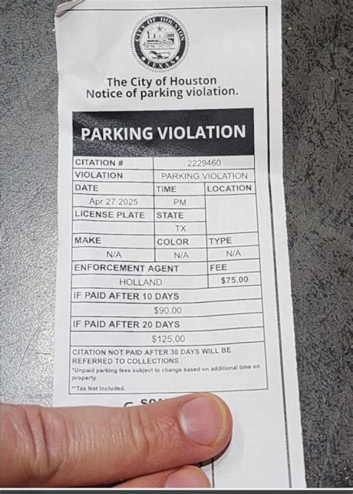 
Who Is James Freeman? Man Shouts At Police Over A Parking Ticket In Order To Instigate Him 