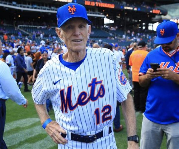 
Who Is John Stearns Wife? The Former MLB Catcher’s Illness Is Prostate Cancer 