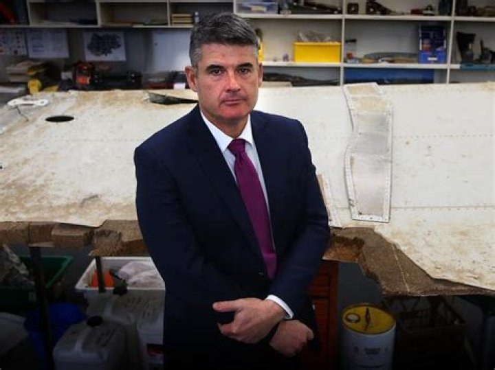 
Who is Peter Foley, former MH370 search director? 