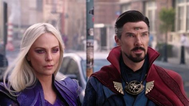 
Why Does Dr Strange Have 3 Eyes At The End? Is The Third Eye In Comics Too? 
