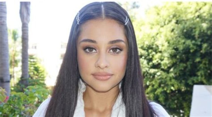 Yvette Monreal Height, Weight, Net Worth, Age, Birthday, Wikipedia, Who, Nationality, Biography